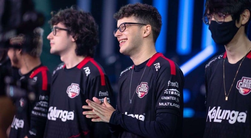 Integrantes da equipe RED Canids do CBLoL Academy